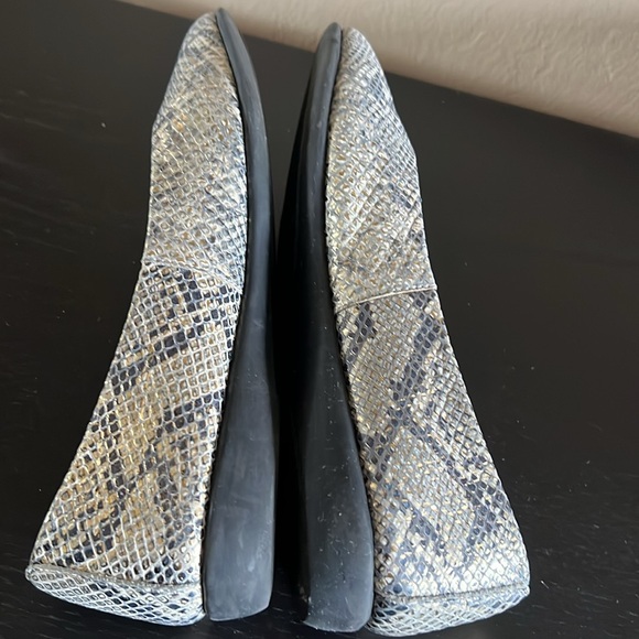 Studio Flexx women’s animal print leather flats size 8 - Picture 9 of 15